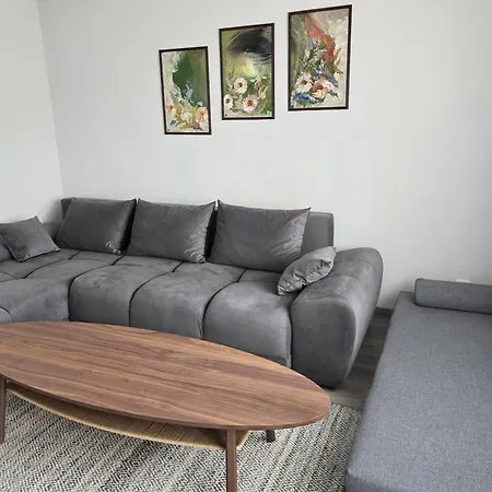 Apartment Urban Oasis By The Sea *