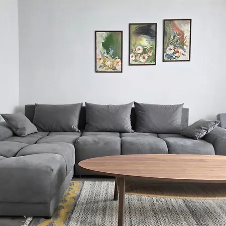 Apartment Urban Oasis By The Sea *